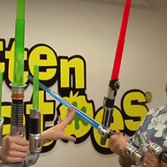 Video: <em>Star Wars</em> Bladebuilders Jedi Master Lightsaber Unboxing