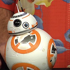 Video: Remote Control BB-8 Unboxing