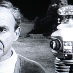 Netflix Orders a <em>Lost In Space</em> Reboot and Other TV News