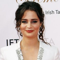 Rising Star Aisling Franciosi Talks <em>The Fall</em> and the Bloody Business of Being <em>Game of Thrones</em>’ Lyanna Stark