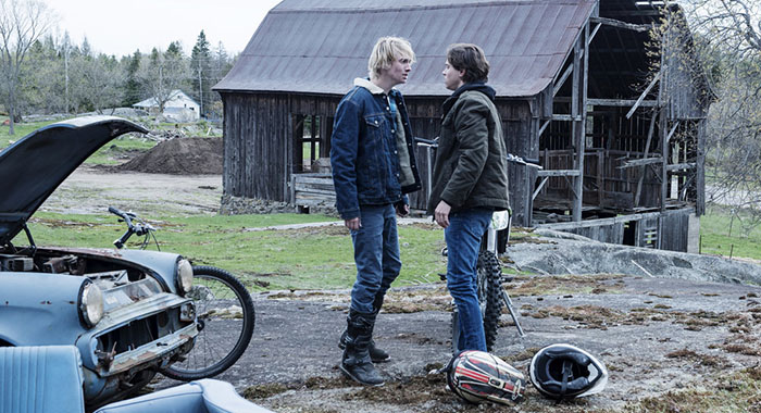 Eyewitness: James Paxton as Lukas Waldenbeck, Tyler Young as Philip Shea (Christos Kalohoridis/USA Network)