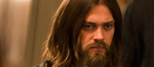 <em>The Walking Dead</em> Delights with Kickass Maggie and Kung Fu Jesus