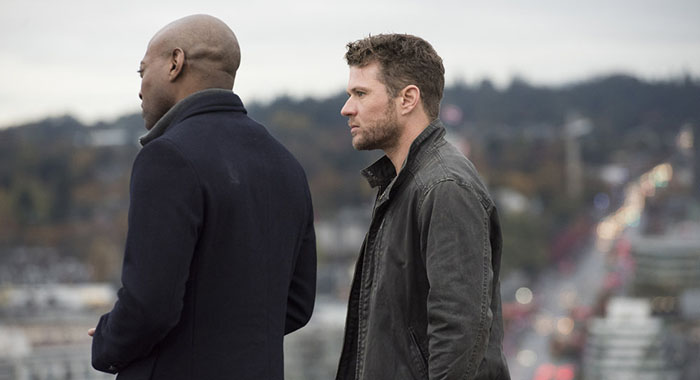 Omar Epps and Ryan Phillippe in Shooter (Dean Buscher/USA Network)