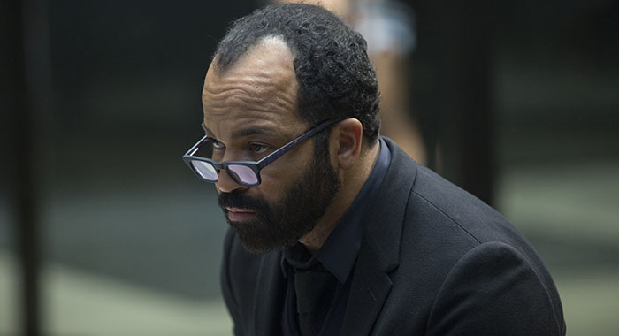 westworld-ep9-jeffrey-wright-bernard-arnold-700x380