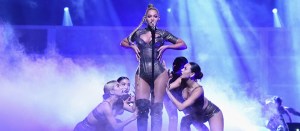 Grammy Nominations, Oscars Pick Host, <em>Game of Thrones</em> Actor Dies, Ghost Hunters, and Other TV News