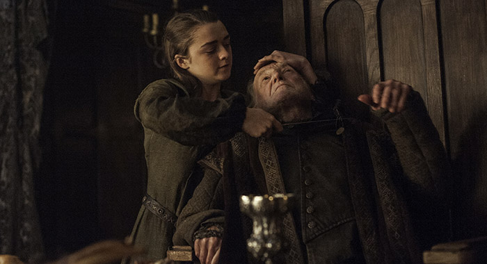 Game of Thrones - Maisie Williams, David Bradley (Helen Sloan/courtesy of HBO)