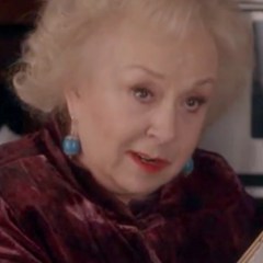 10 Holiday-Themed TV Episodes and Specials Featuring Greats We Lost This Year