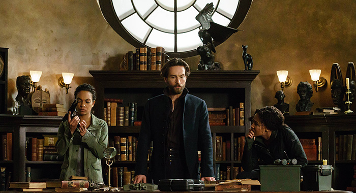 Sleepy Hollow - Lyndie Greenwood, Tom Mison and Nicole Beharie (Tina Rowden/FOX)