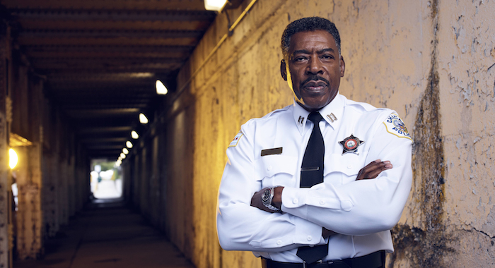 APB: Ernie Hudson in APB premiering Monday, Feb. 6 (9:01-10:00 PM ET/PT) on FOX. ©2016 Fox Broadcasting Co. Cr: FOX