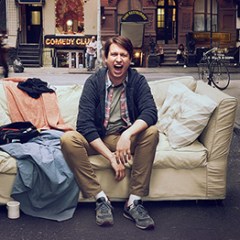 If You Suck, You’re Doing It Right: Pete Holmes on Life as a Comedian and <em>Crashing</em>