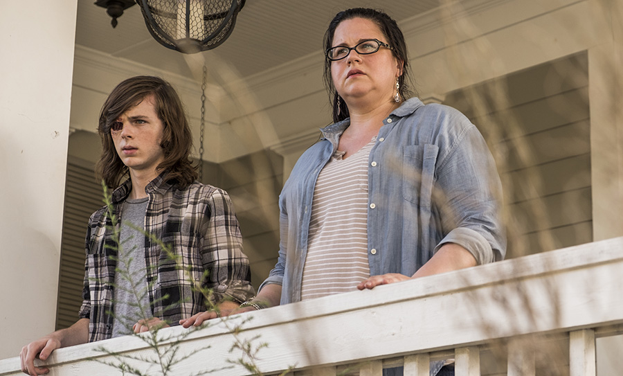 Chandler Riggs, Ann Mahoney in ep 708 The Walking Dead (Gene Page/AMC)