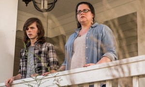 Chandler Riggs, Ann Mahoney in ep 708 The Walking Dead (Gene Page/AMC)