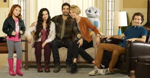 Jenna Elfman Dishes on Her Animated <em>Imaginary Mary</em> Co-star’s Demanding Ways