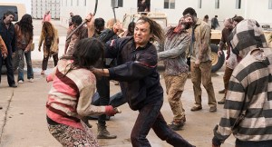 Frank Dillane as Nick Clark, Kim Dickens as Madison Clark - Fear the Walking Dead _ Season 3, Episode 1 (Michael Desmond/AMC)