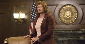 <em>Twin Peaks</em> Fans Thrilled by Trippiest Sequence Yet, Gordon & Albert’s Return