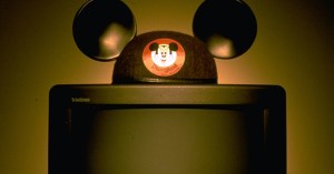 Disney to Part Ways with Netflix in 2018, and More Movie News