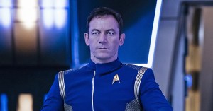 Are Fans Ready To Love a New Starfleet Captain? <em>Star Trek: Discovery</em>’s Jason Isaacs Makes a Strong Case for ‘Yes’