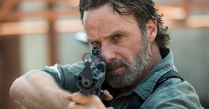Critics and Fans Weigh In on <em>The Walking Dead</em> Season 8 Premiere