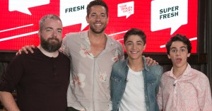 <em>Shazam!</em> Will Sit “Right in the Heart of the DCEU,” Says Zachary Levi