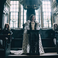 Olivia Colman in the film THE FAVOURITE. Photo by Atsushi Nishijima. © 2018 Twentieth Century Fox Film Corporation All Rights Reserved