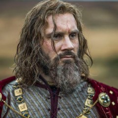 <em>Vikings</em> Star Clive Standen Teases Rollo’s ‘Fiery’ Return and Björn’s Mysterious Parentage