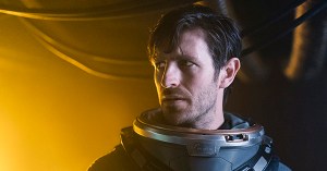 <em>Nightflyers</em> Star Eoin Macken Talks Chasing Aliens and the Wonderful Weirdness of George R.R. Martin Stories