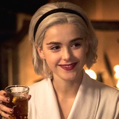 <em>Chilling Adventures of Sabrina</em> Stars Celebrate “A Midwinter’s Tale” Holiday Special