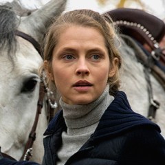 <em>A Discovery of Witches</em>’ Sexy Book-to-Screen Love Story Is More <em>Outlander</em> Than <em>Twilight</em>