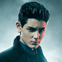 <em>Gotham</em>’s David Mazouz Reveals How the Final Season Introduces the Batman (At Last)