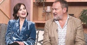 <em>Downton Abbey</em>‘s Hugh Bonneville and Elizabeth McGovern Talk Favorite Moments