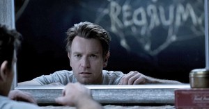 <em>Doctor Sleep</em> First Reviews: Rebecca Ferguson <em>Shines</em> in Faithful, Surprisingly Thoughtful Sequel