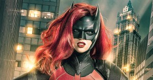 <em>Batwoman</em> Essentials: Meet Gotham’s New Caped Crusader
