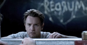 Critics Mostly Take a Shine to <em>Doctor Sleep</em>