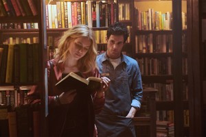 you season one penn badgley Elizabeth Lail