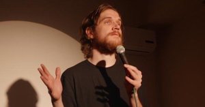 Best Netflix Stand-Up Comedy Specials to Watch Now