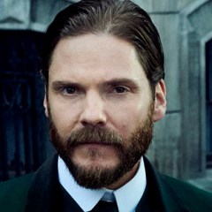 With <em>The Alienist</em>, <em>The Falcon and the Winter Soldier</em>, and <em>The King’s Man</em>, Daniel Brühl Has a Very Busy 2020
