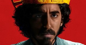 5 Ways David Lowery Boldly Changed <em>The Green Knight</em>’s Arthurian Source (And Made Camelot Relevant Again)