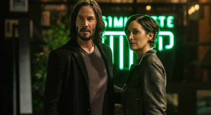 Keanu Reeves and Carrie-Anne Moss in The Matrix Resurrections