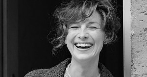 The Essentials: Caitriona Balfe on the Roles That Led Her to <em>Belfast</em>