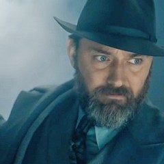 Jude Law on Becoming Dumbledore for <em>Fantastic Beasts: The Secrets of Dumbledore</em>