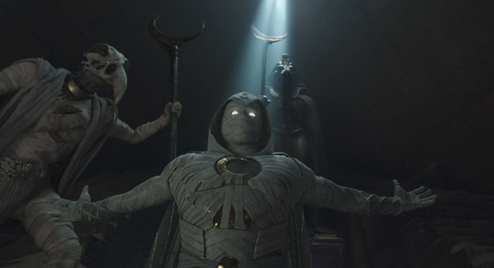 Khonshu (voiced by F. Murray Abraham) and Oscar Isaac in Moon Knight