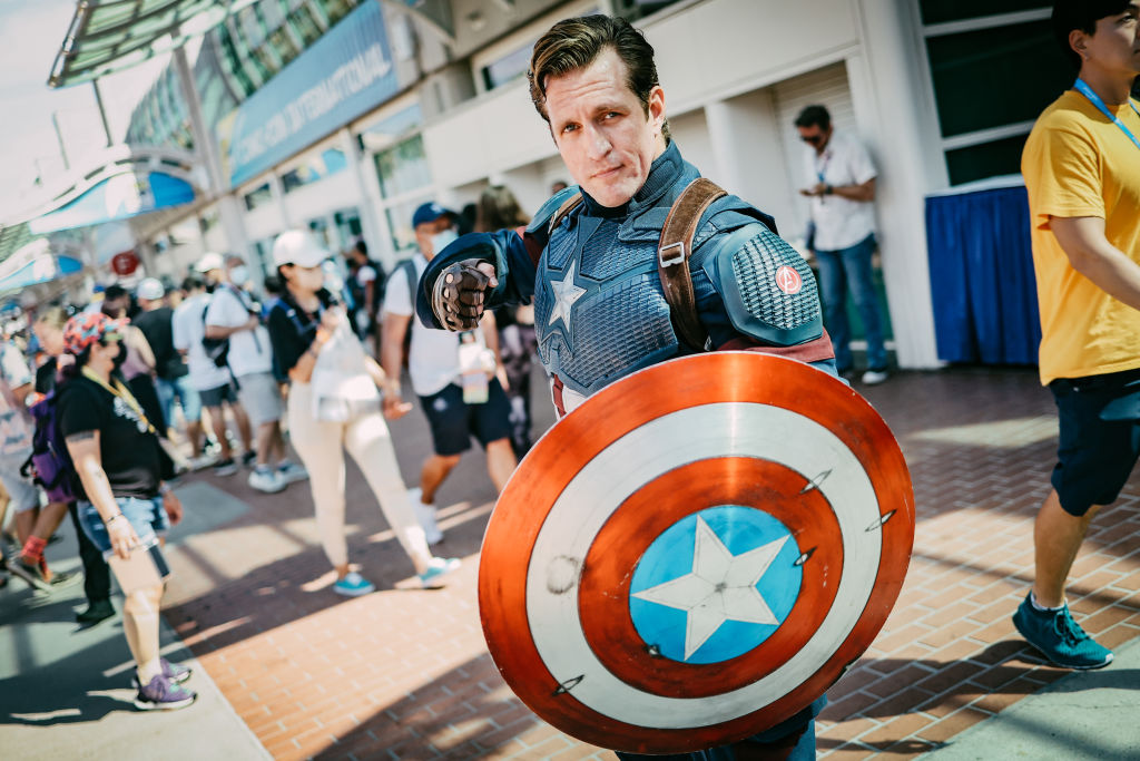 Cosplayer dressed as Captain America