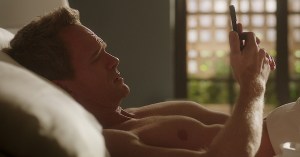 Uncoupled. Neil Patrick Harris as Michael Lawson in episode 101 of Uncoupled. Cr. Courtesy of Netflix © 2022