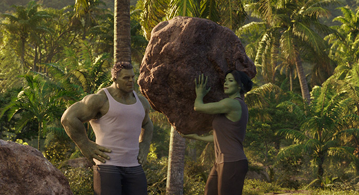 Mark Ruffalo and Tatiana Maslany in She-Hulk: Attorney at Law