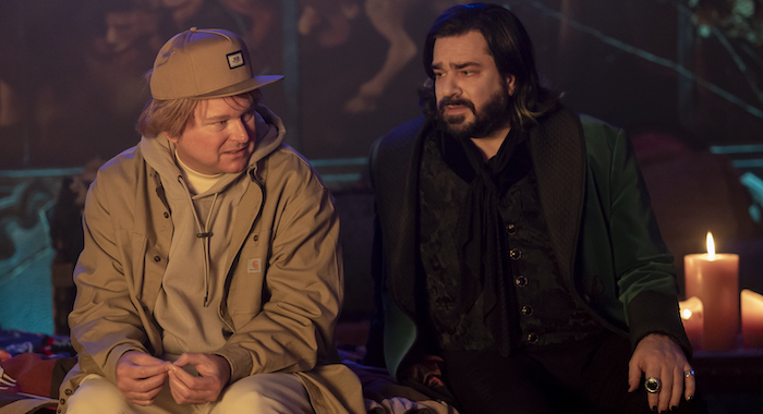 “WHAT WE DO IN THE SHADOWS” -- “Sunrise, Sunset” -- Season 4, Episode 10 (Airs September 6) — Pictured: Mark Proksch as Colin, Matt Berry as Laszlo. CR: Russ Martin: FX