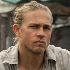 4 Things To Know About Charlie Hunnam’s New Drama <I>Shantaram</i>