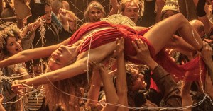 <em>Babylon</em> First Reactions: Ambitious and Extravagant but Messy and Excessive