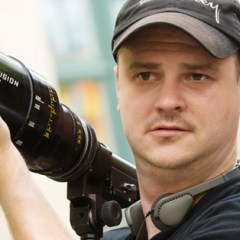 Mike Flanagan to Reboot Stephen King’s <em>The Dark Tower</em>, and More News