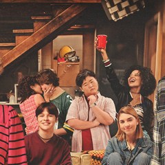 <em>That ‘90s Show</em> Stars Debra Jo Rupp and Kurtwood Smith Offer 5 Things to Know About the <em>That ‘70s Show</em> Sequel