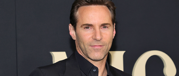 Alessandro Nivola at the world premiere of Nightmare Alley (2021)